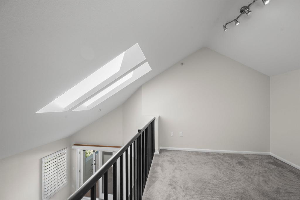 2400 5th Ave 425 Property Photo 15