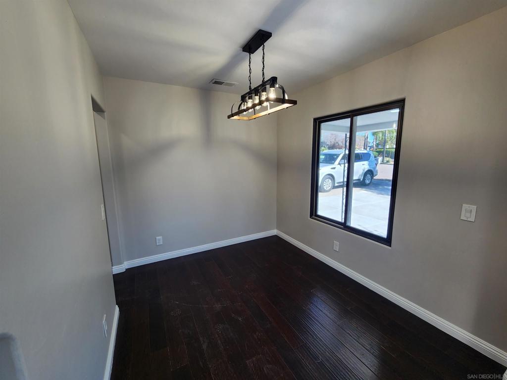 3448 50 Cherokee Property Photo 4