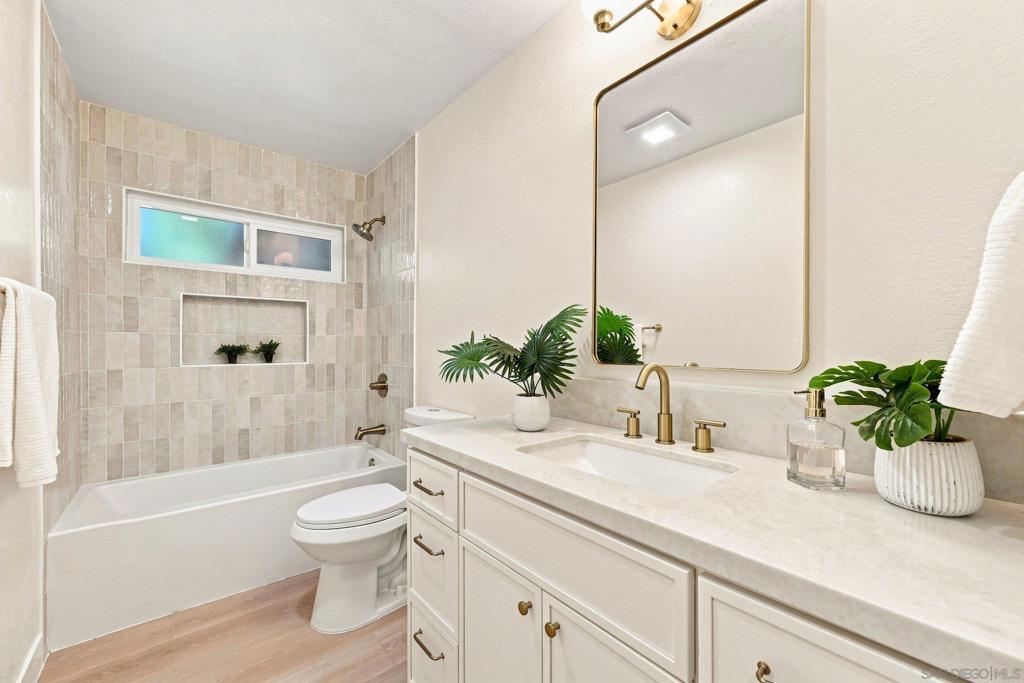 3497 Heatherwood Dr. Property Photo 31