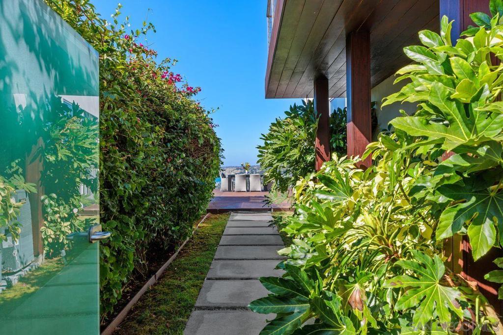 7546 Caminito Avola Property Photo 3