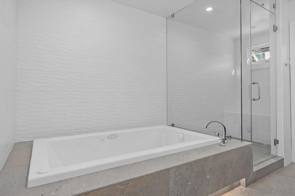 7546 Caminito Avola Property Photo 35