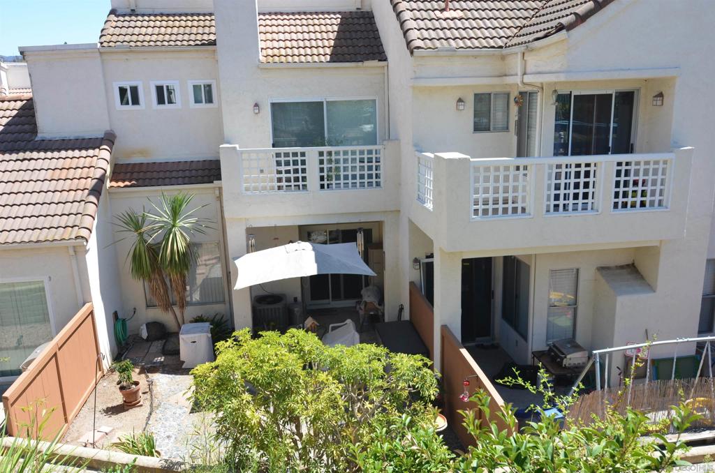 12048 Calle De Medio Unit 156 Property Photo 34