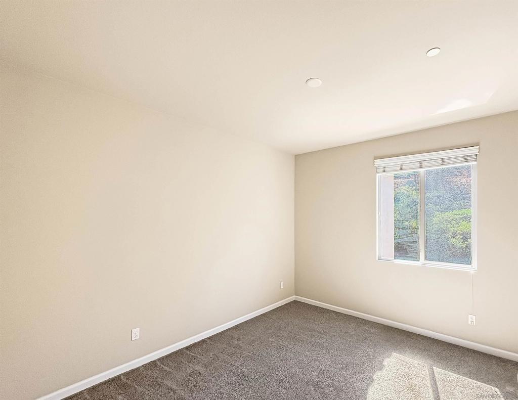 17460 Ralphs Ranch Property Photo 27