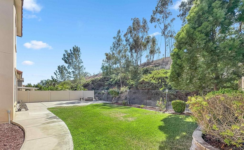 17460 Ralphs Ranch Property Photo 31