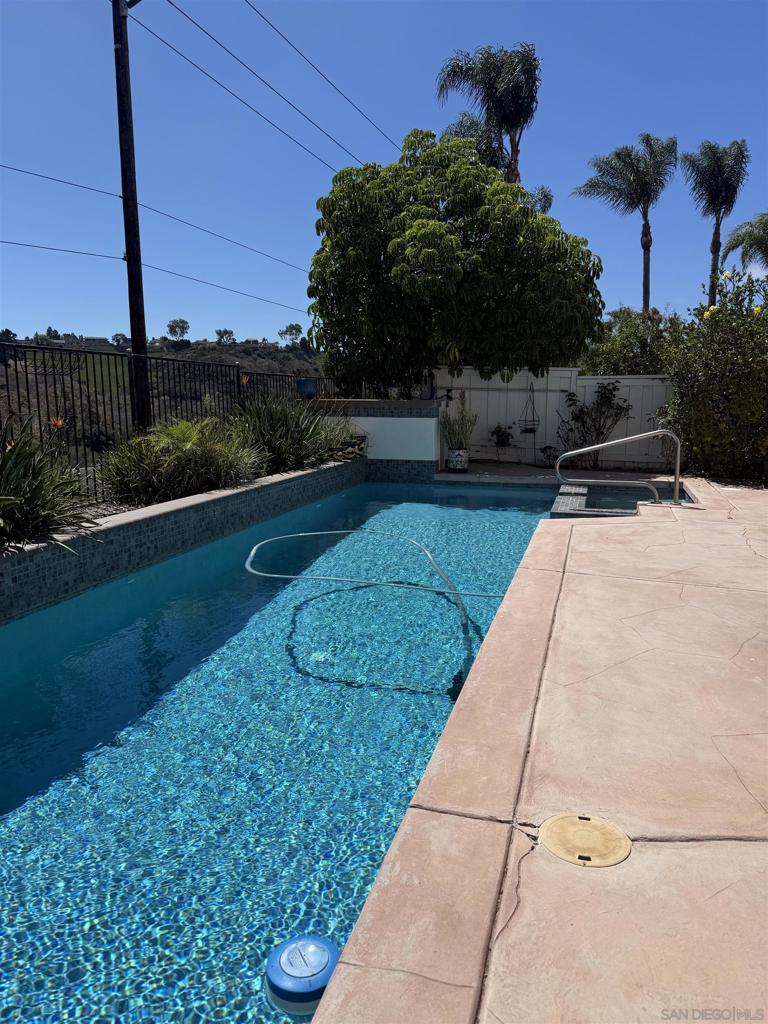 4155 Caminito Cassis Property Photo 2