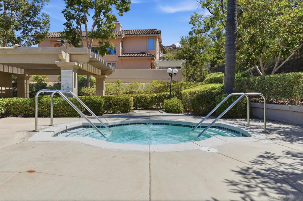 804 Calle Montera Property Photo 48