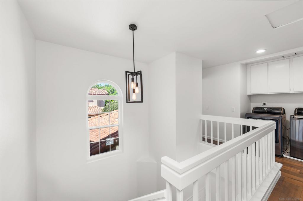 3811 Creststone Property Photo 14