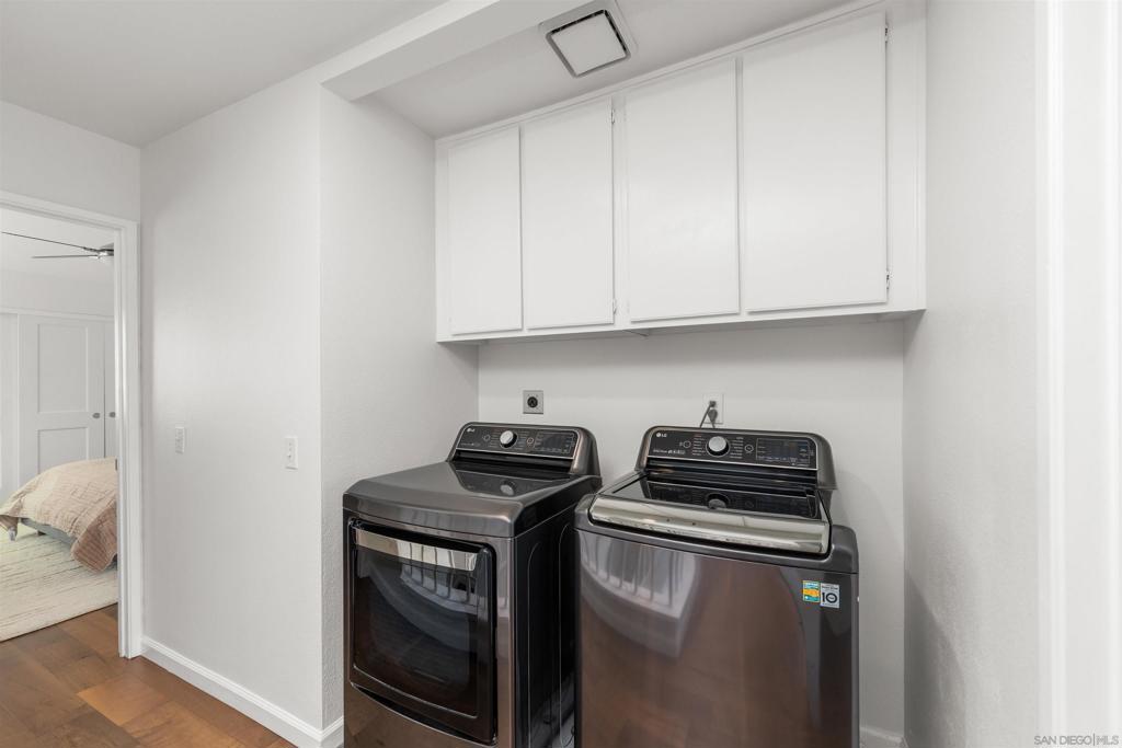 3811 Creststone Property Photo 15