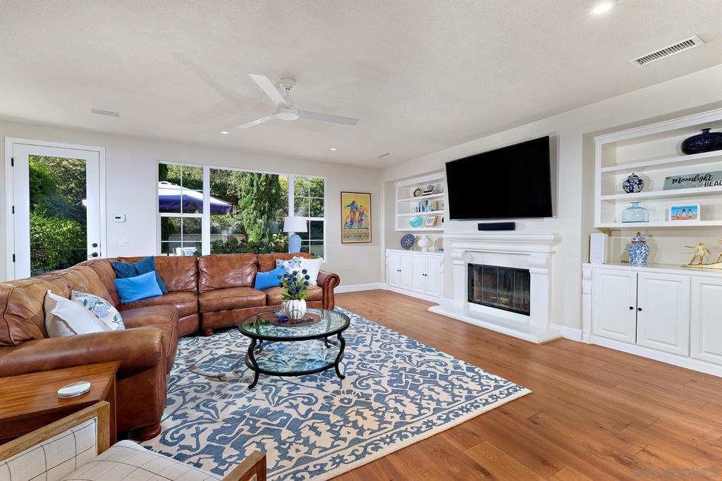 7598 Circulo Sequoia Property Photo 14