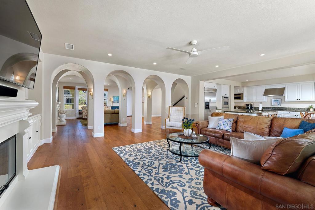 7598 Circulo Sequoia Property Photo 15