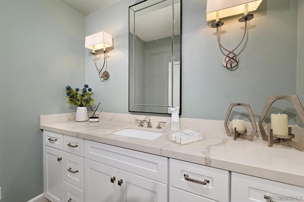 7598 Circulo Sequoia Property Photo 21