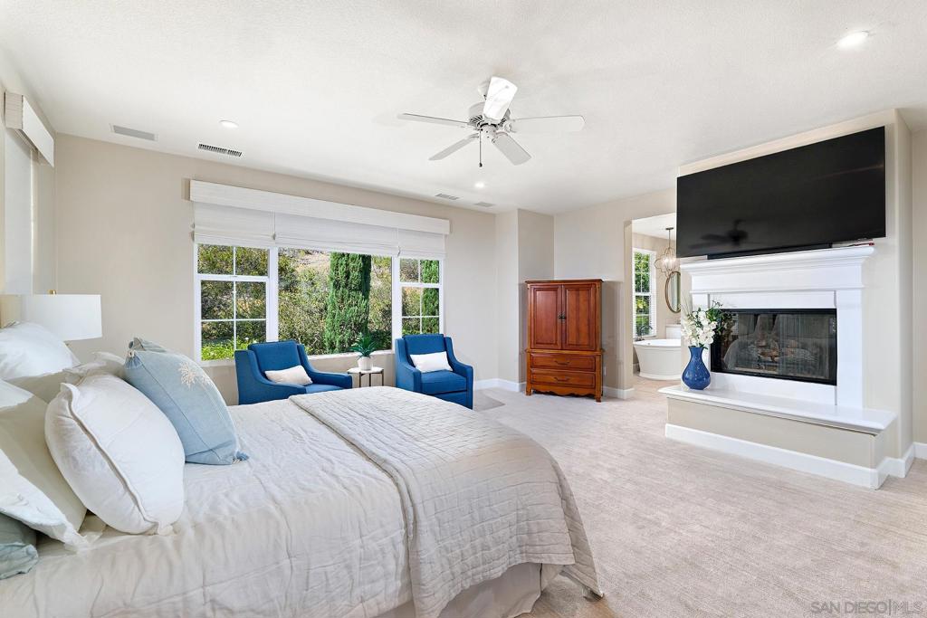 7598 Circulo Sequoia Property Photo 25