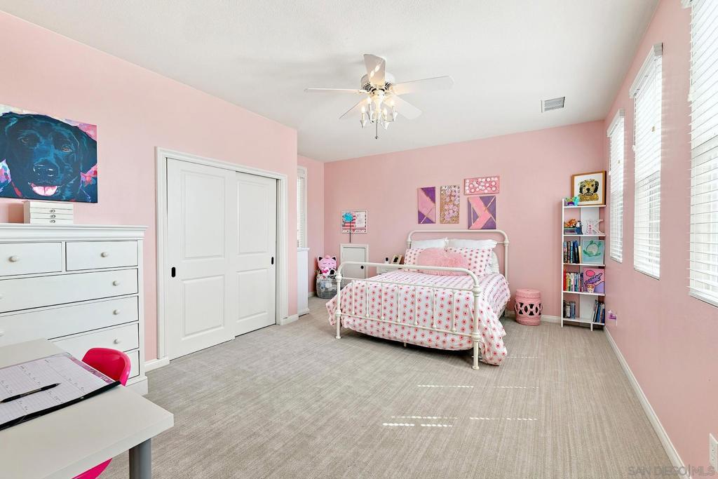 7598 Circulo Sequoia Property Photo 28