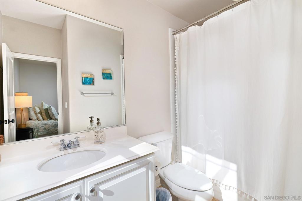 7598 Circulo Sequoia Property Photo 34