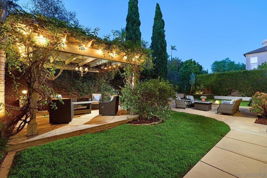 7598 Circulo Sequoia Property Photo 42