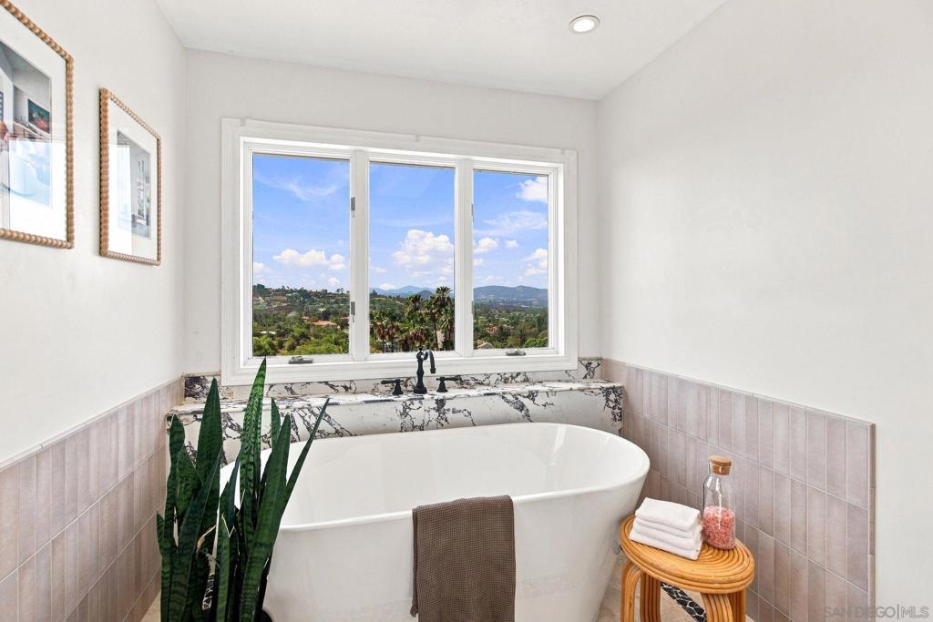 2613 Sunset Hills Property Photo 37