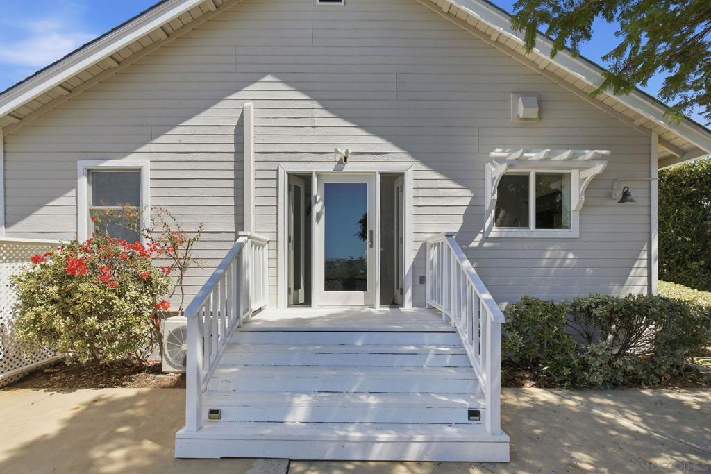 2613 Sunset Hills Property Photo 46