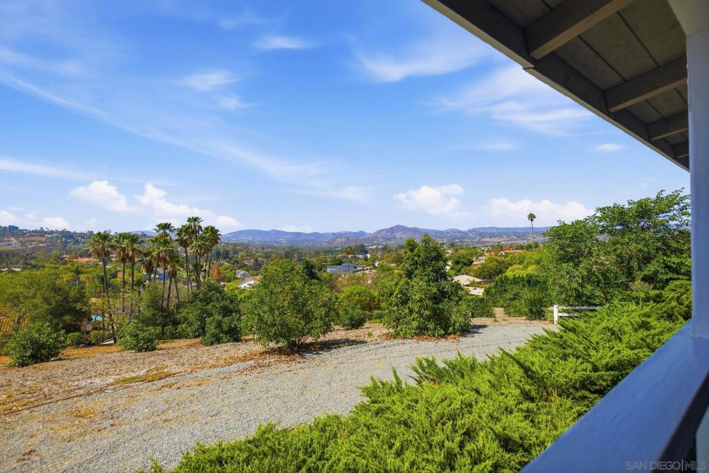 2613 Sunset Hills Property Photo 69