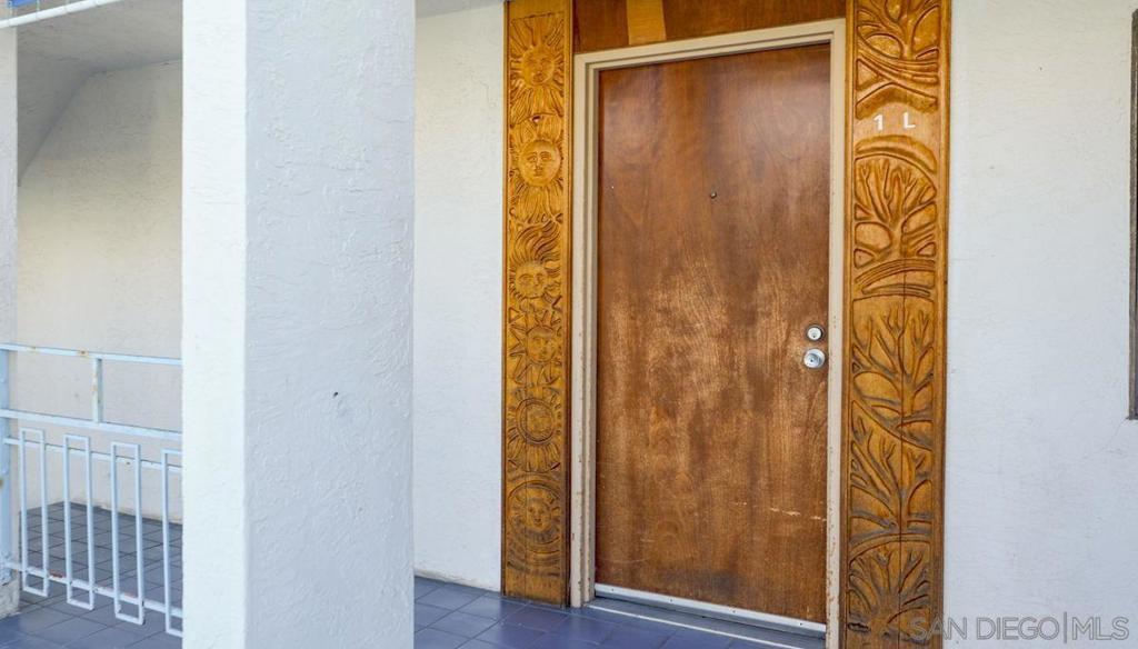 8332 Regents Rd 1l Property Photo 20