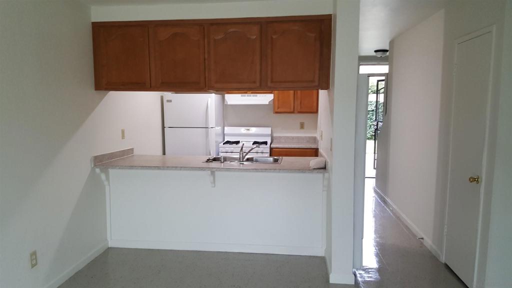 417 N Citrus Dr 18 Property Photo 2