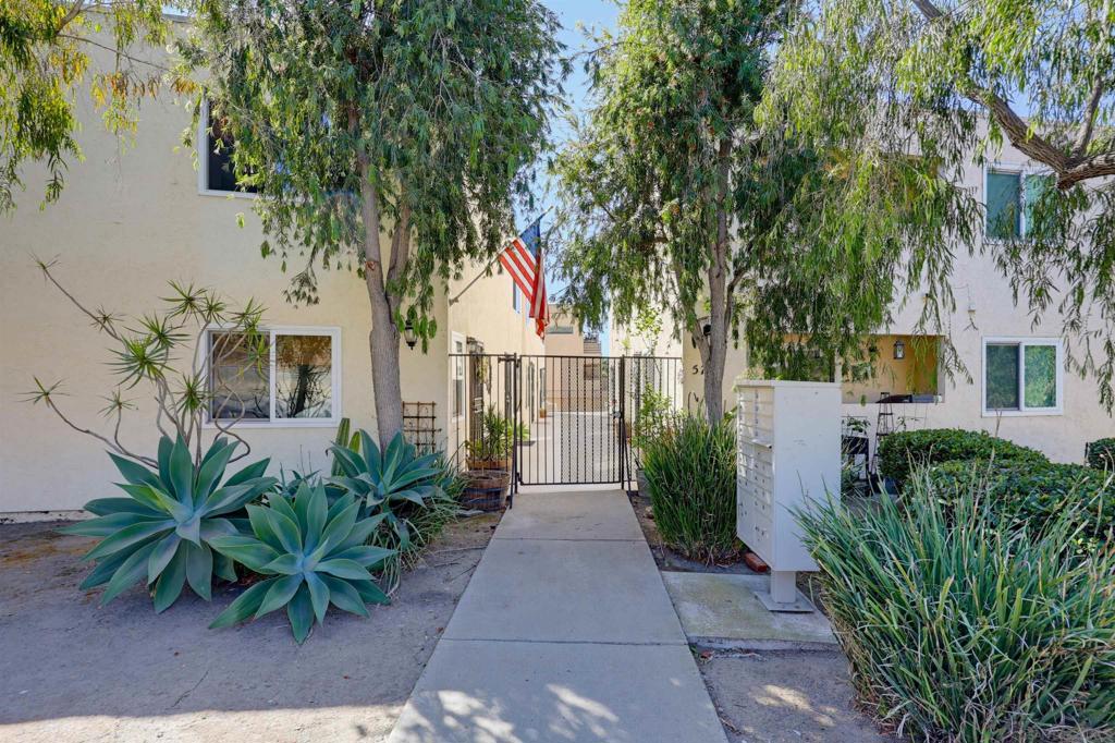 5725 Linda Vista Road 2 Property Photo 5