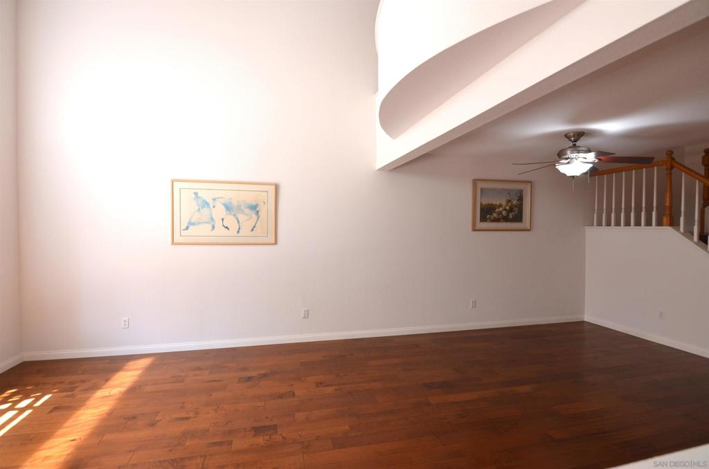 970 Somerset Ct. Unit C Property Photo 6