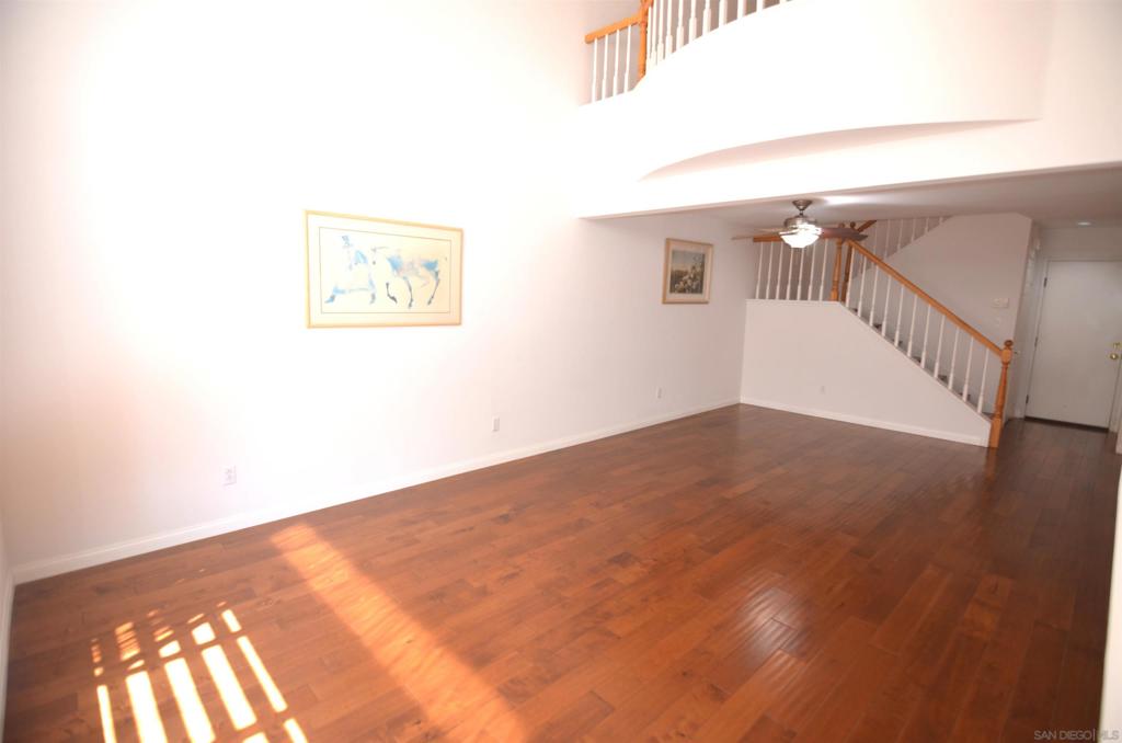 970 Somerset Ct. Unit C Property Photo 7