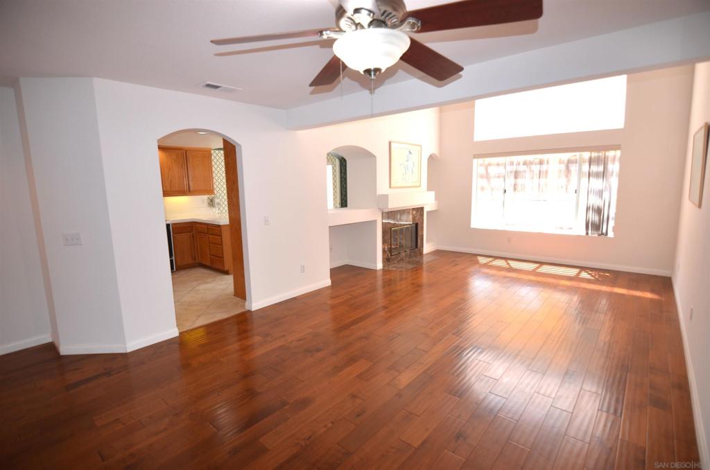970 Somerset Ct. Unit C Property Photo 8