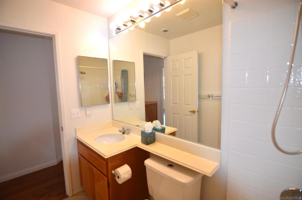 970 Somerset Ct. Unit C Property Photo 30