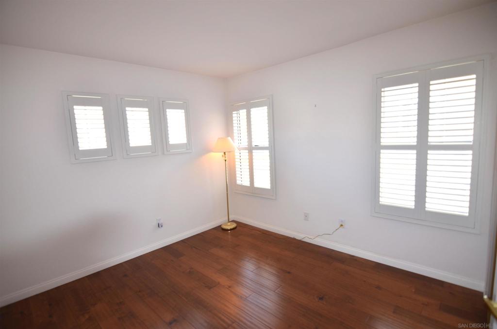 970 Somerset Ct. Unit C Property Photo 32