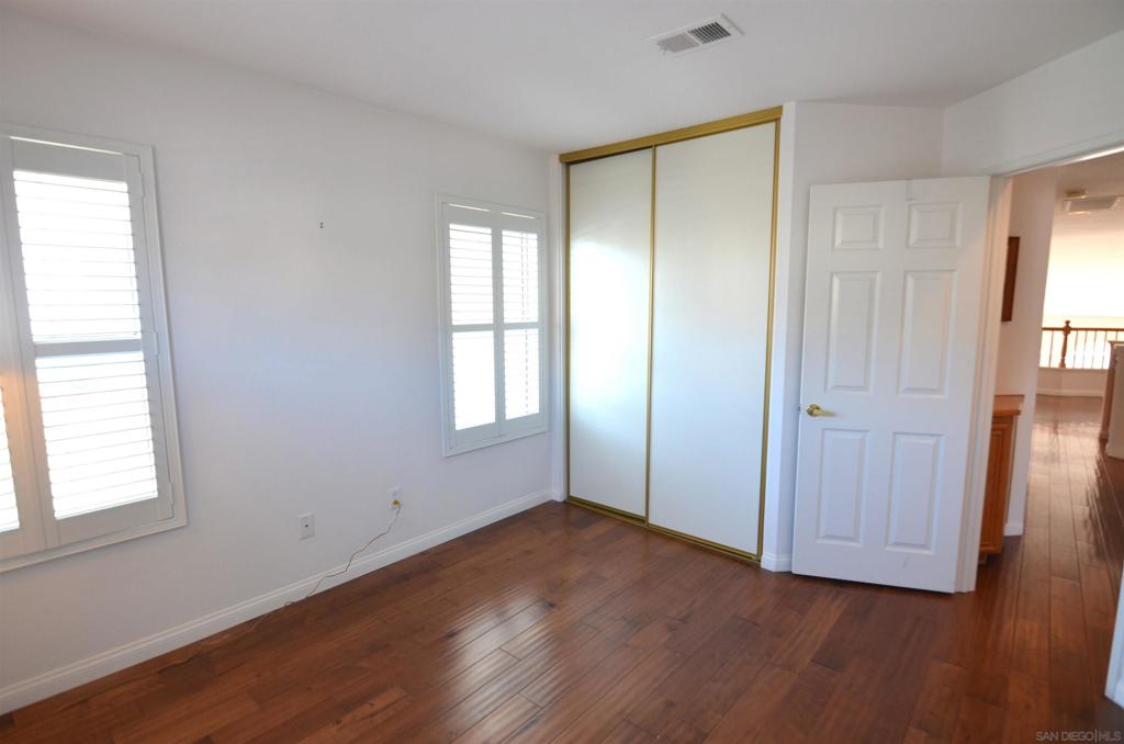 970 Somerset Ct. Unit C Property Photo 33