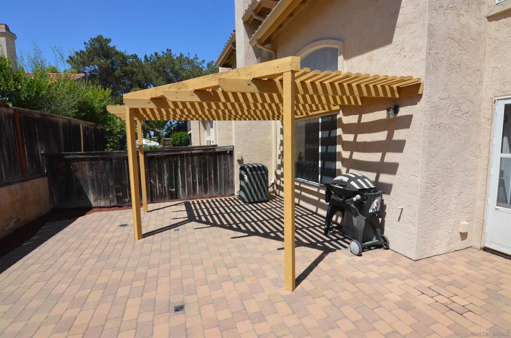 970 Somerset Ct. Unit C Property Photo 38