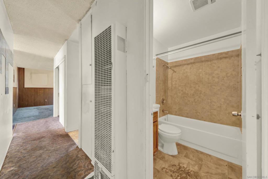 138 Old Oak Property Photo 13