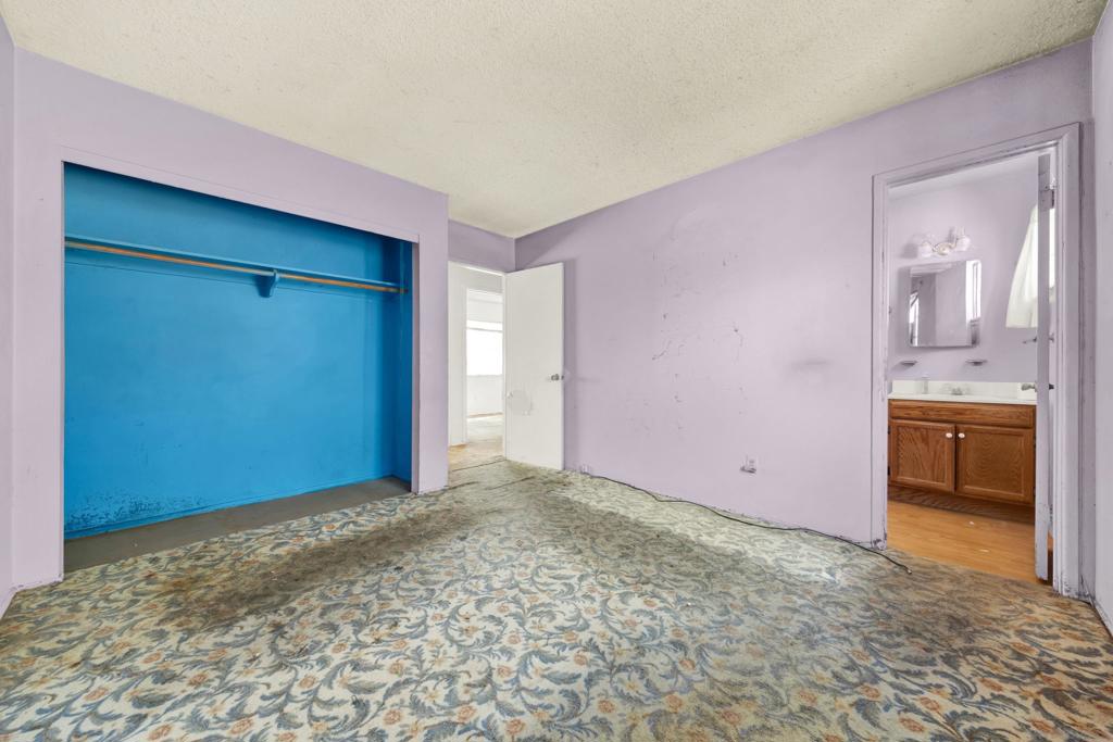 138 Old Oak Property Photo 17
