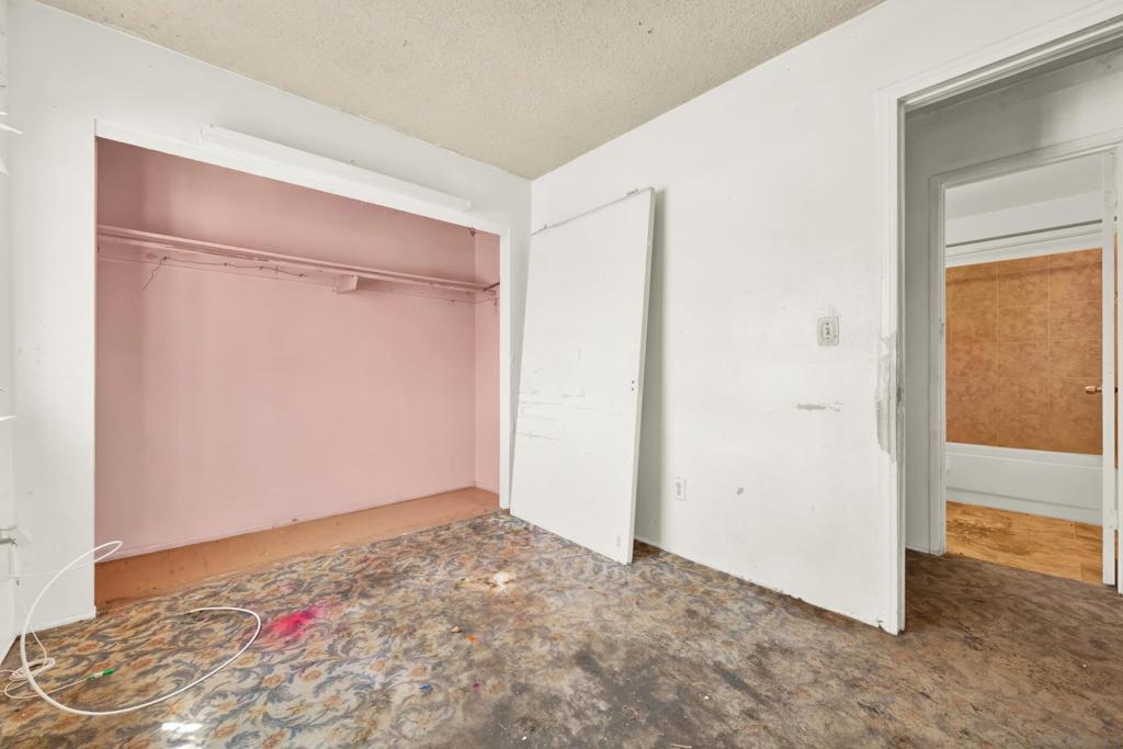 138 Old Oak Property Photo 26