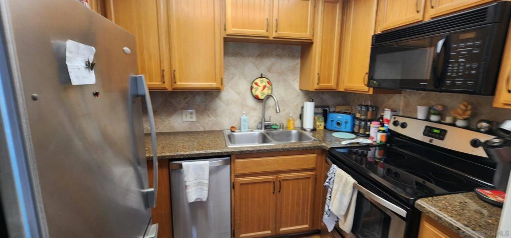 1616 Circa Del Lago C110 Property Photo 8