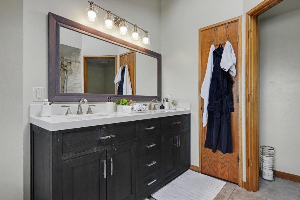 30218 Cool Valley Ln Property Photo 25