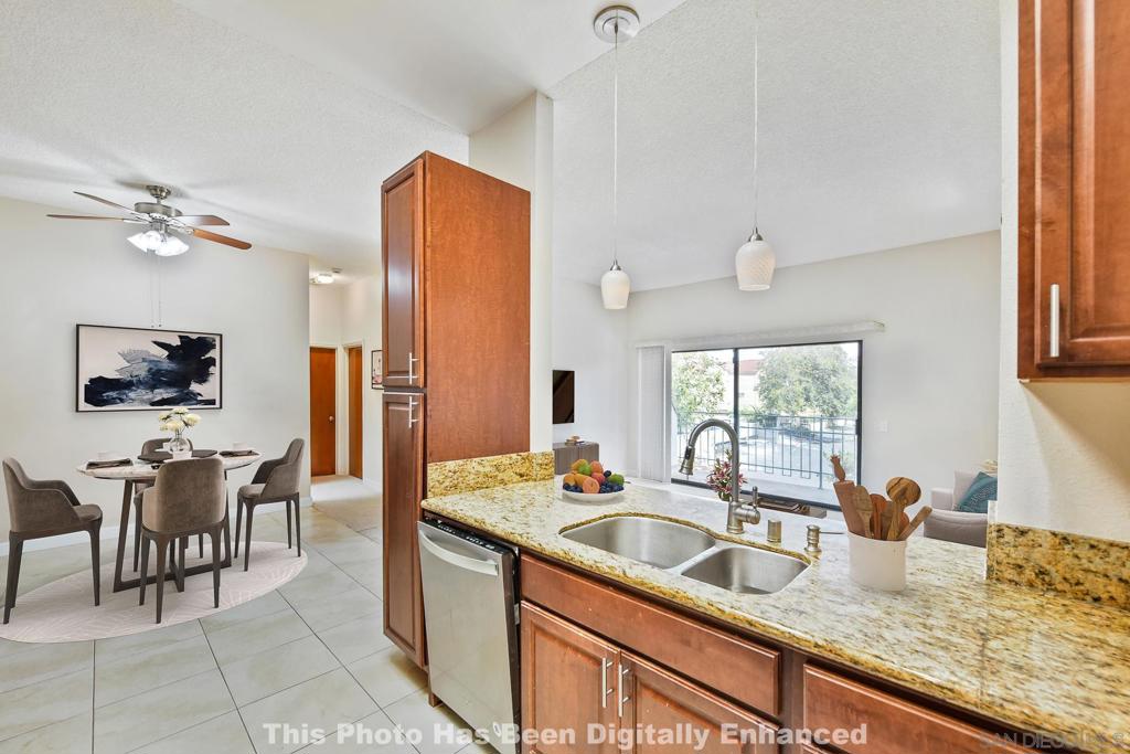 8310 Regents Rd 3e Property Photo 22