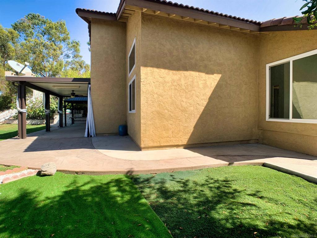 2912 Shady Pine St Property Photo 27