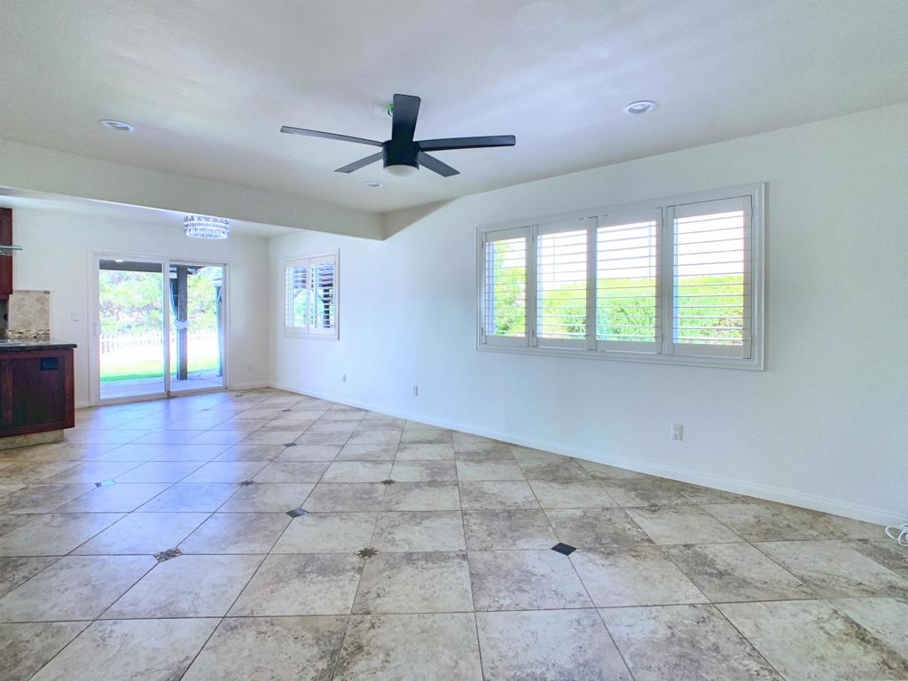 2912 Shady Pine St Property Photo 41