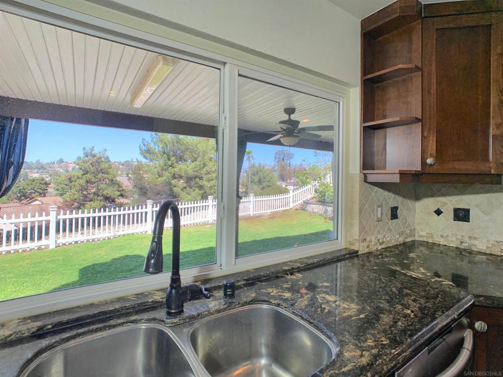 2912 Shady Pine St Property Photo 46