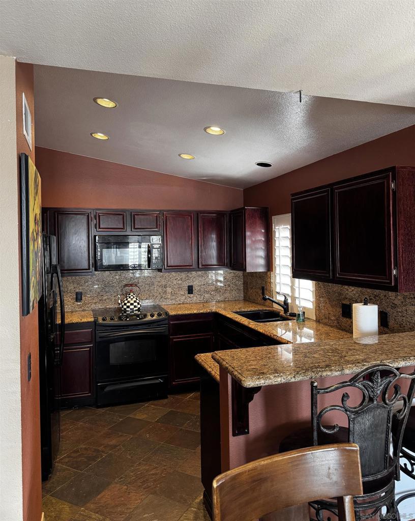 18577 Caminito Pasadero 422 Property Photo 7