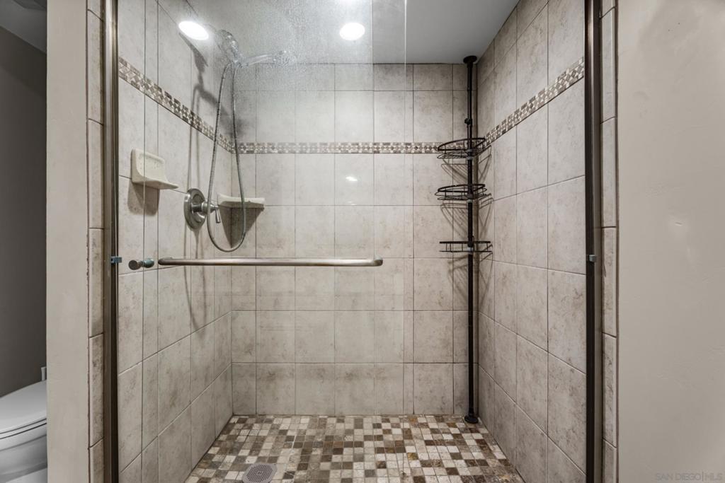 4 Antigua Ct Property Photo 59