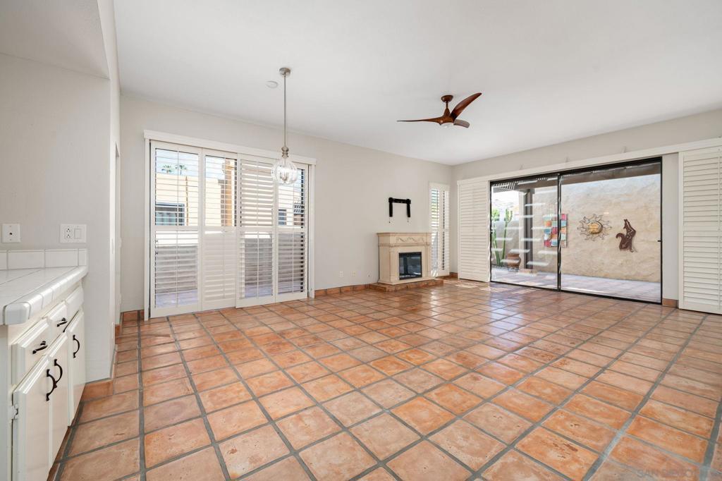 4837 S Winners Circle A Property Photo 2