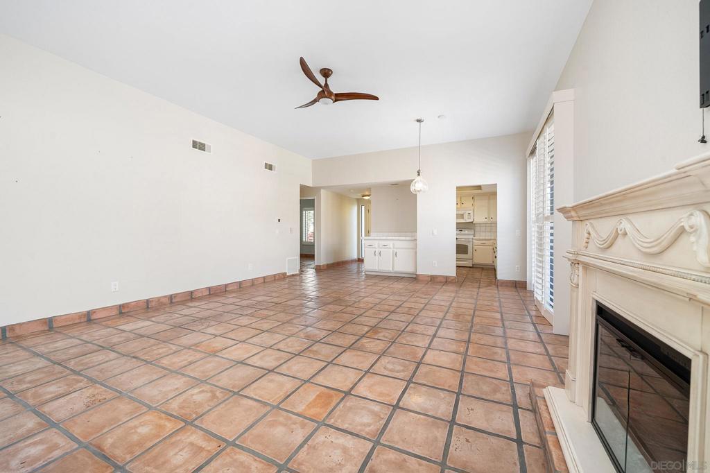 4837 S Winners Circle A Property Photo 5