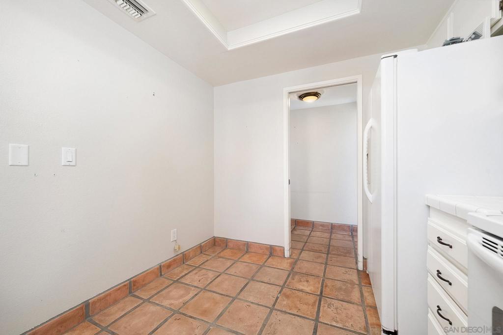 4837 S Winners Circle A Property Photo 16