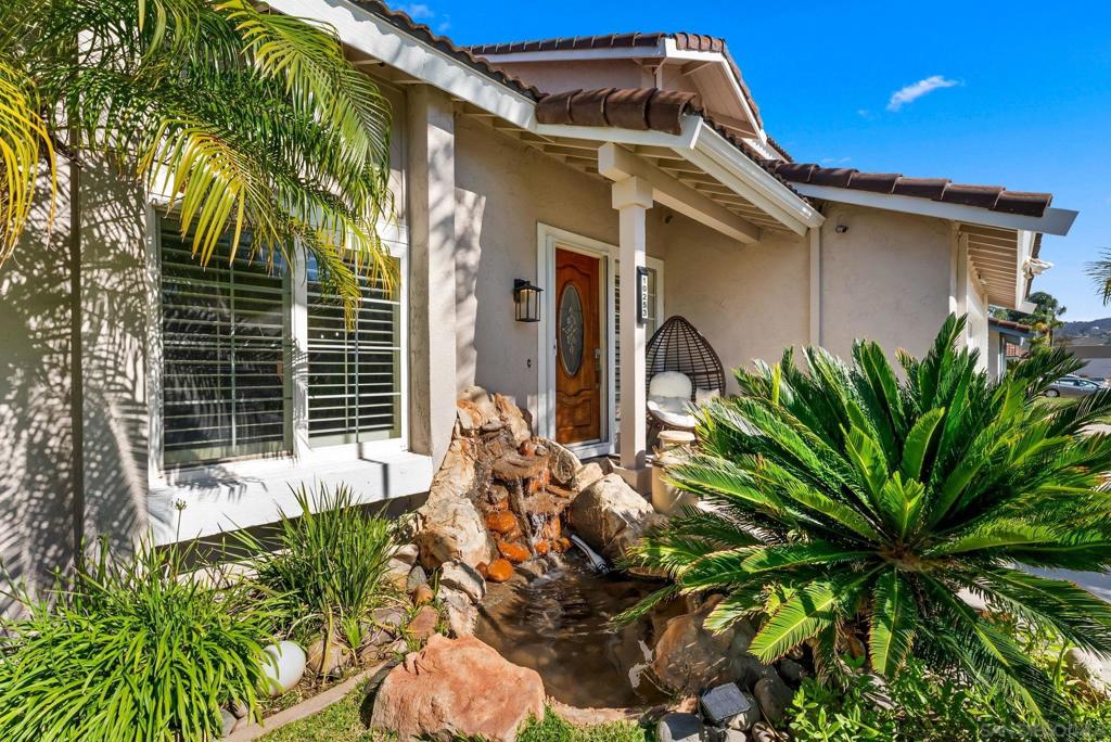 10253 Paseo Park Property Photo 4
