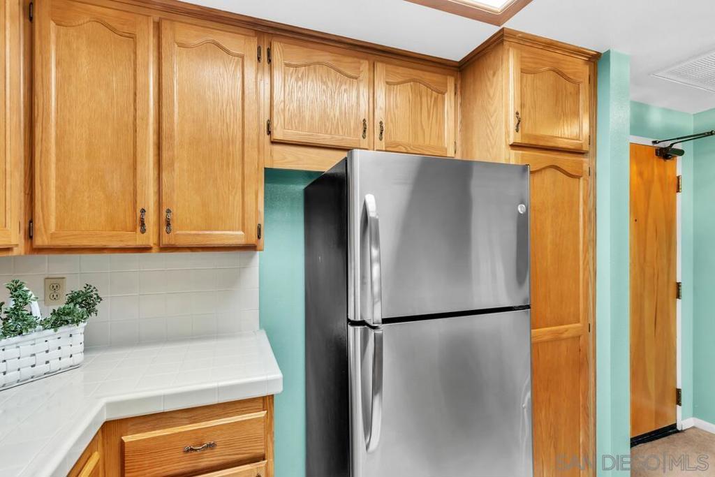 5895 Friars Rd 5213 Property Photo 5