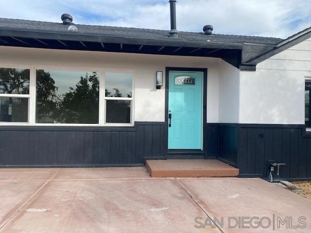 1661 Colfax Dr Property Photo 2
