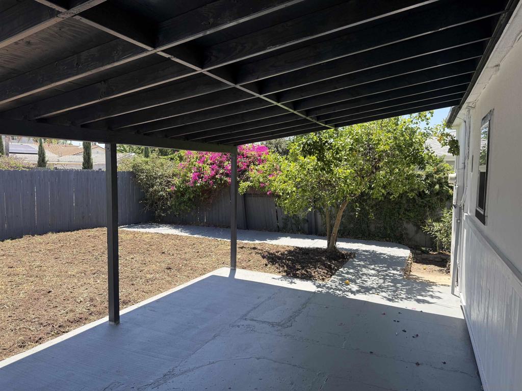 1661 Colfax Dr Property Photo 13